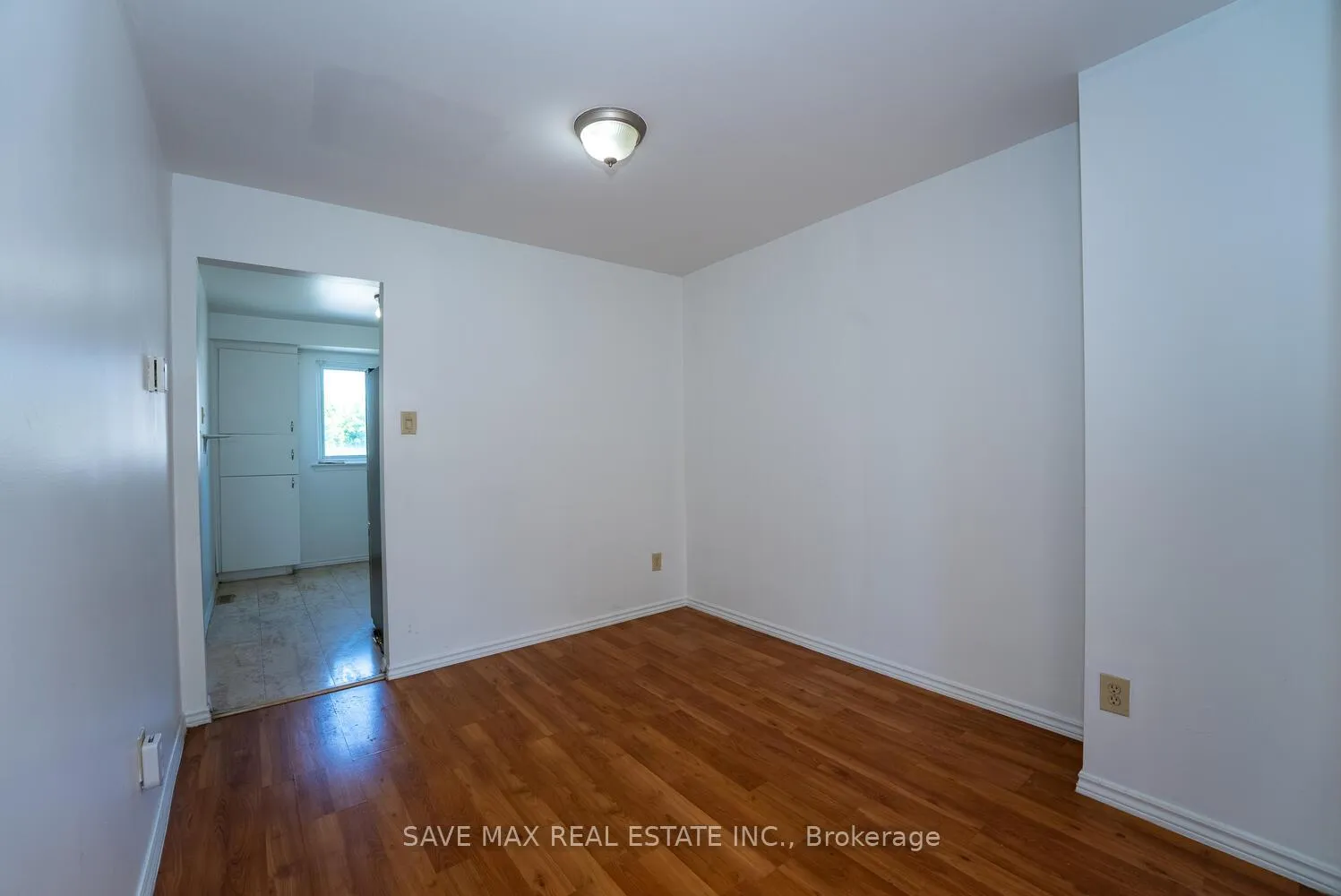 Photo 7 of 62 Moregate Crescent, Brampton, Central Park — HOMEH