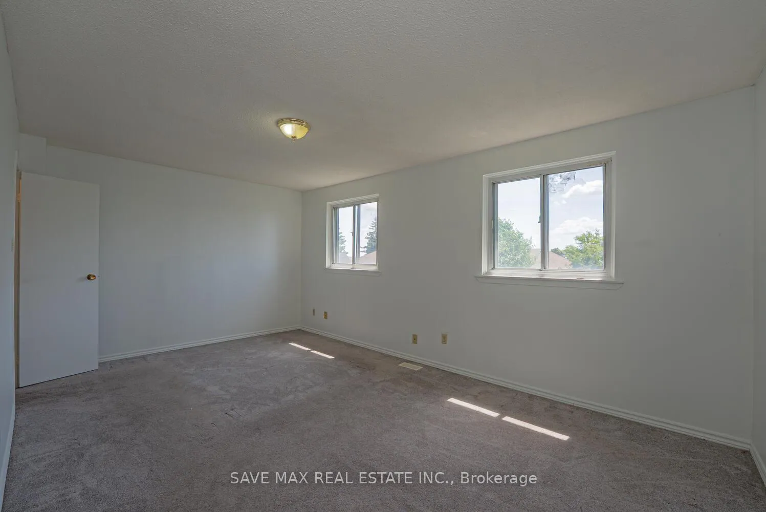 Photo 15 of 62 Moregate Crescent, Brampton, Central Park — HOMEH