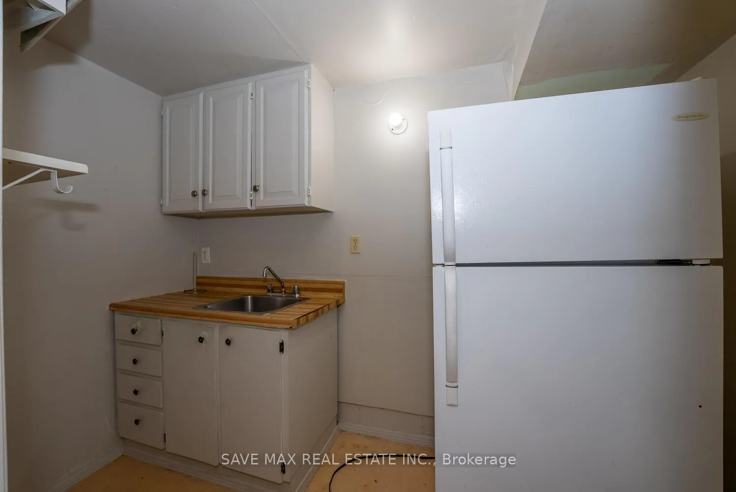 Photo 31 of 62 Moregate Crescent, Brampton, Central Park — HOMEH