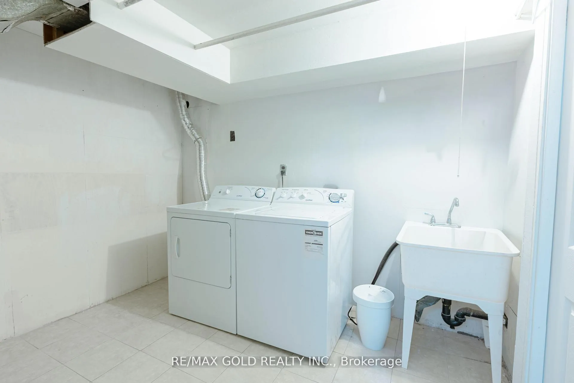Photo 30 of 337 Fleetwood Crescent, Brampton, Southgate — HOMEH
