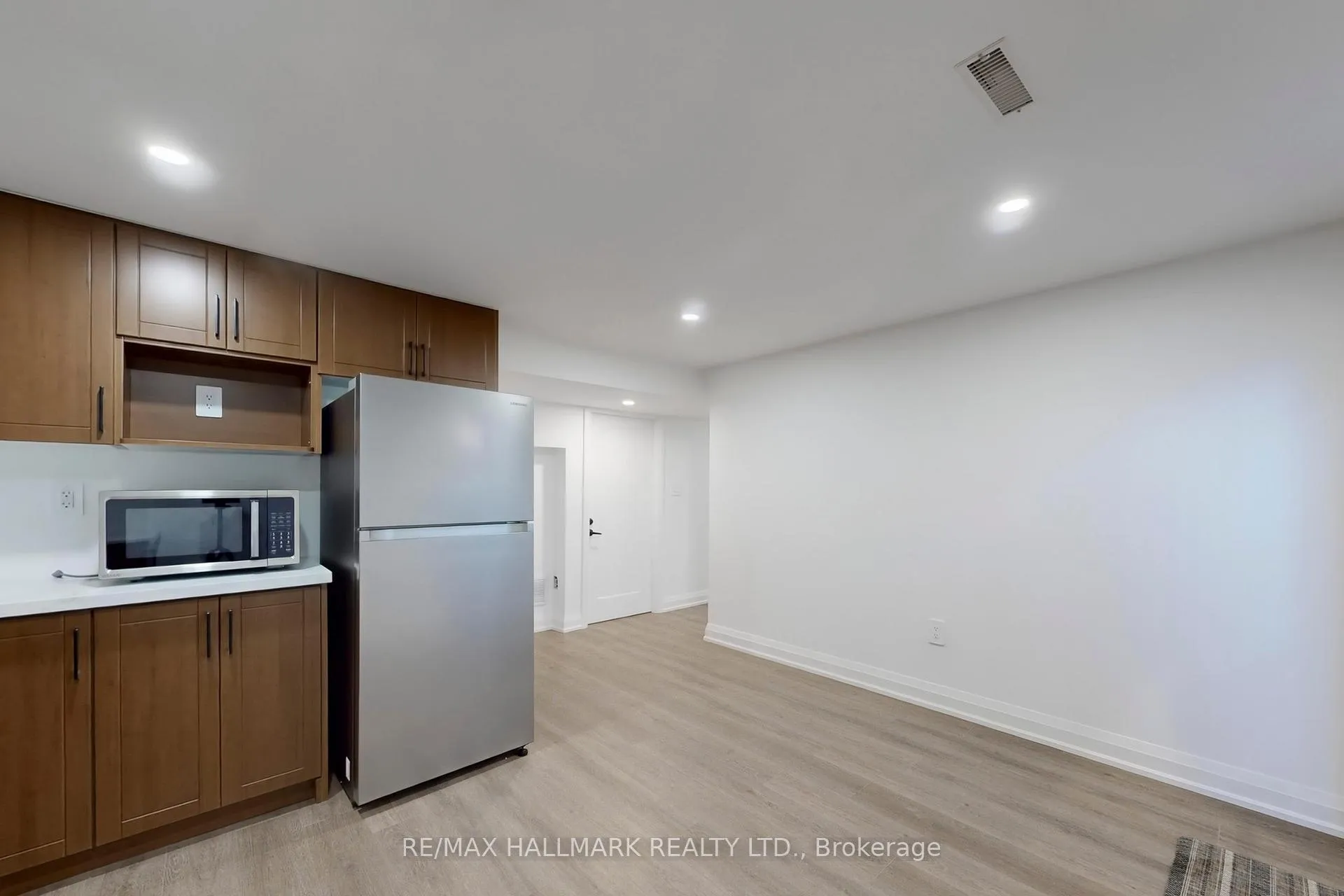 Photo 7 of Unit Basement, 4 Spiker Street, Markham, Village Green-South Unionville — HOMEH