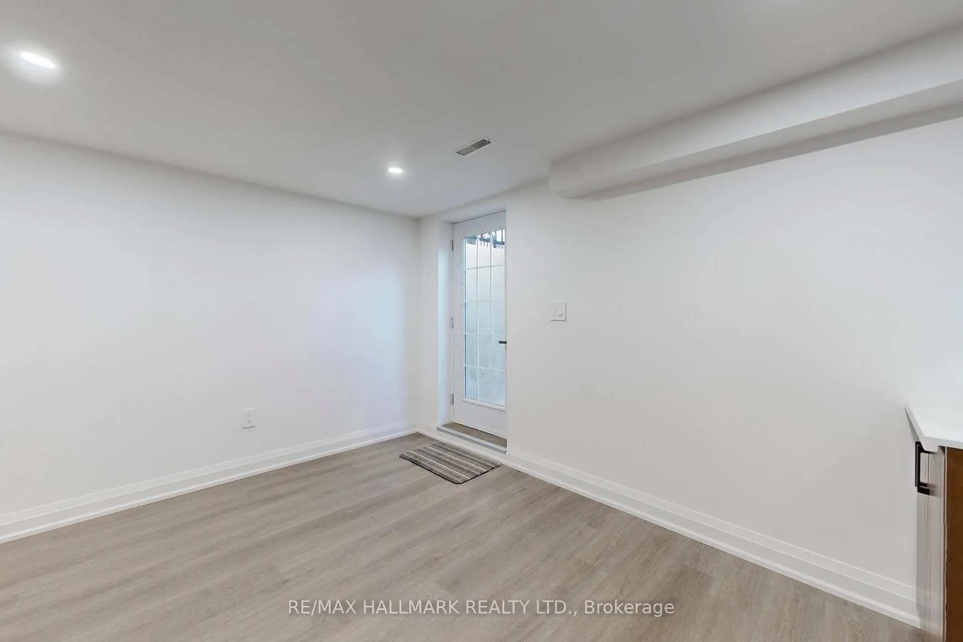 Photo 8 of Unit Basement, 4 Spiker Street, Markham, Village Green-South Unionville — HOMEH