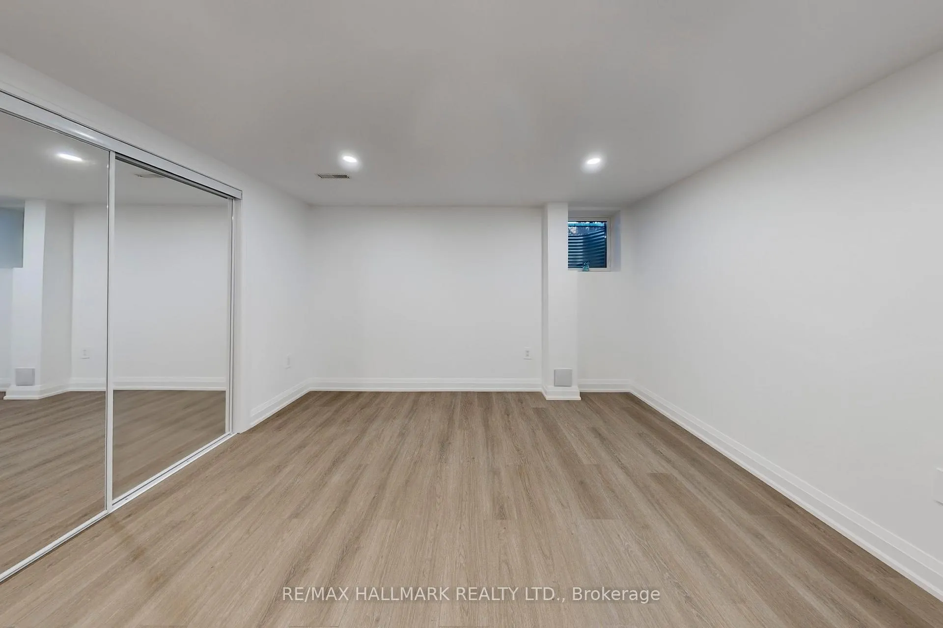 Photo 11 of Unit Basement, 4 Spiker Street, Markham, Village Green-South Unionville — HOMEH