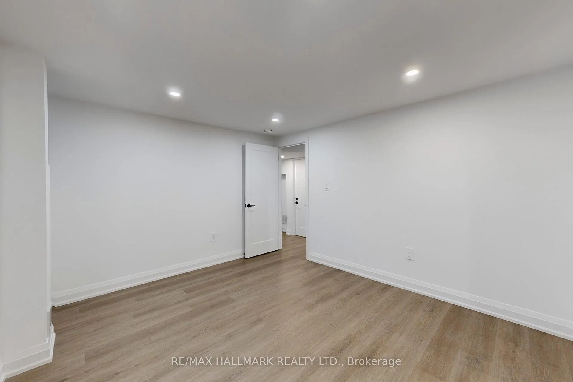 Photo 12 of Unit Basement, 4 Spiker Street, Markham, Village Green-South Unionville — HOMEH