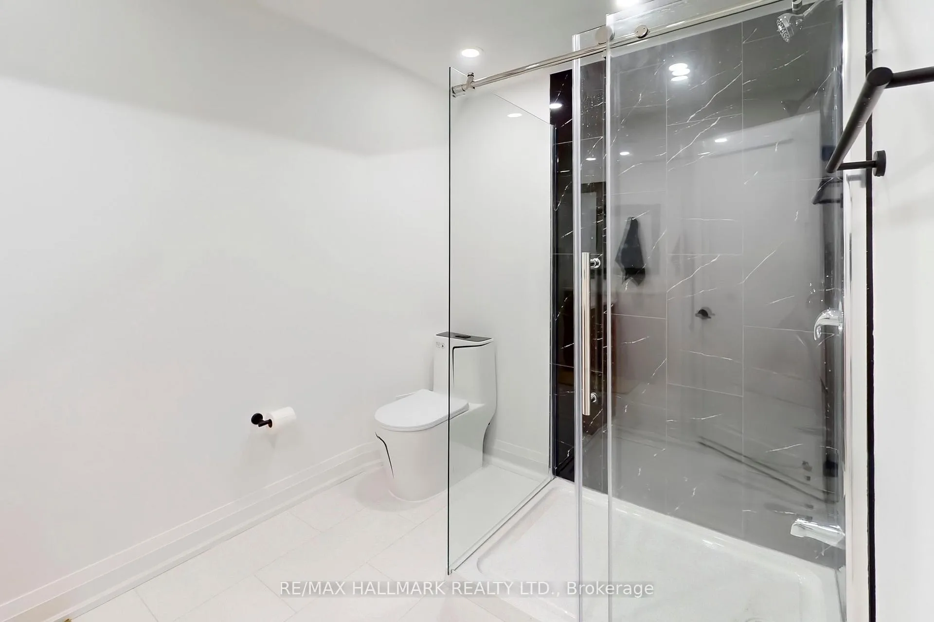 Photo 13 of Unit Basement, 4 Spiker Street, Markham, Village Green-South Unionville — HOMEH