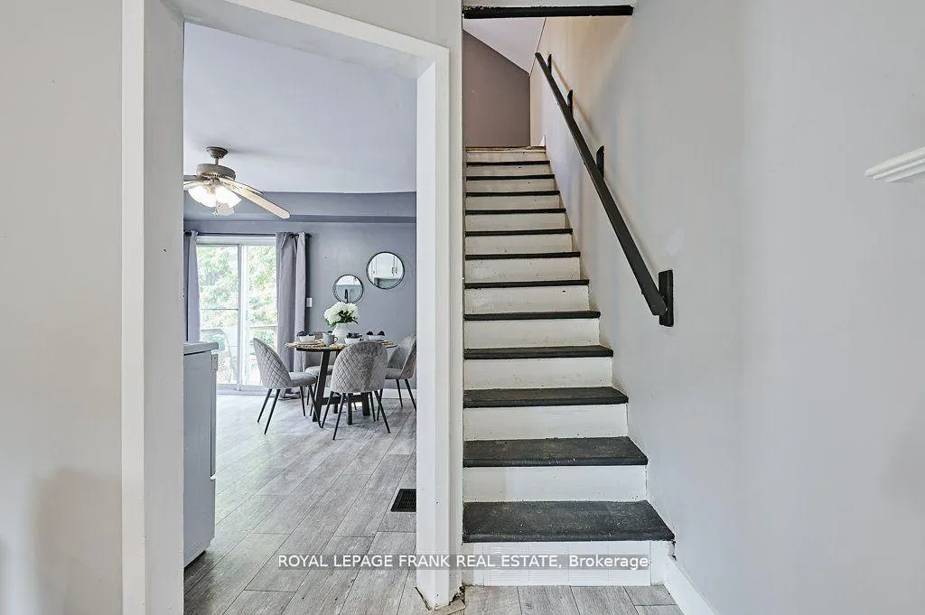 Photo 11 of 493 St. Lawrence Avenue, Oshawa, Central — HOMEH