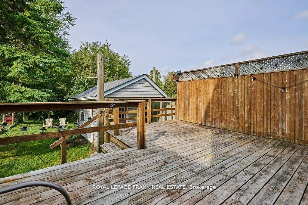 Photo 28 of 493 St. Lawrence Avenue, Oshawa, Central — HOMEH