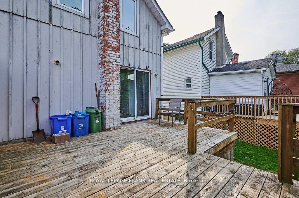 Photo 30 of 493 St. Lawrence Avenue, Oshawa, Central — HOMEH