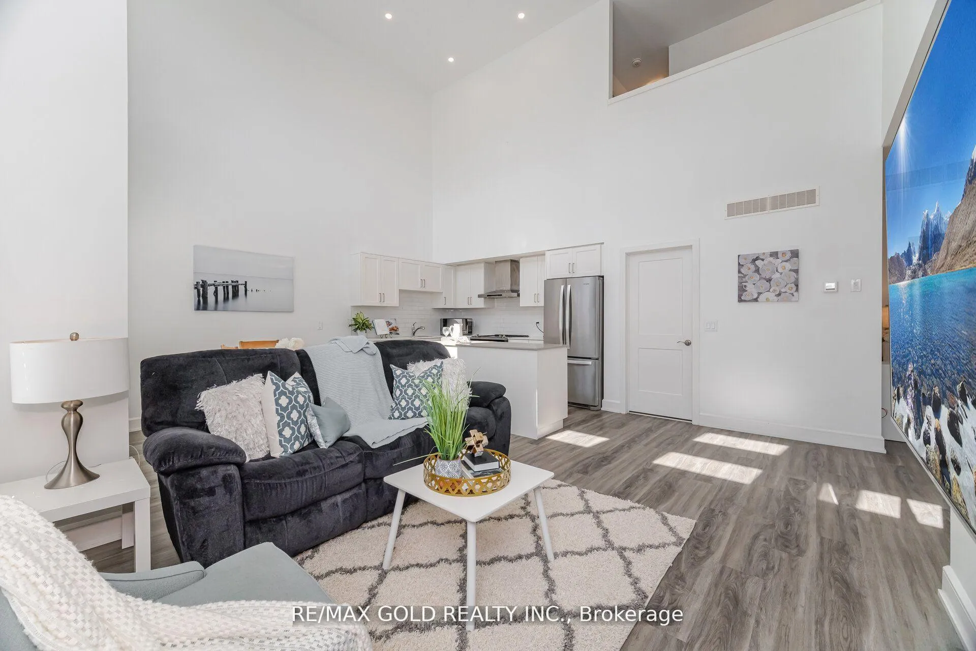Photo 10 of Unit 1, 110 Fergus Avenue, Kitchener — HOMEH