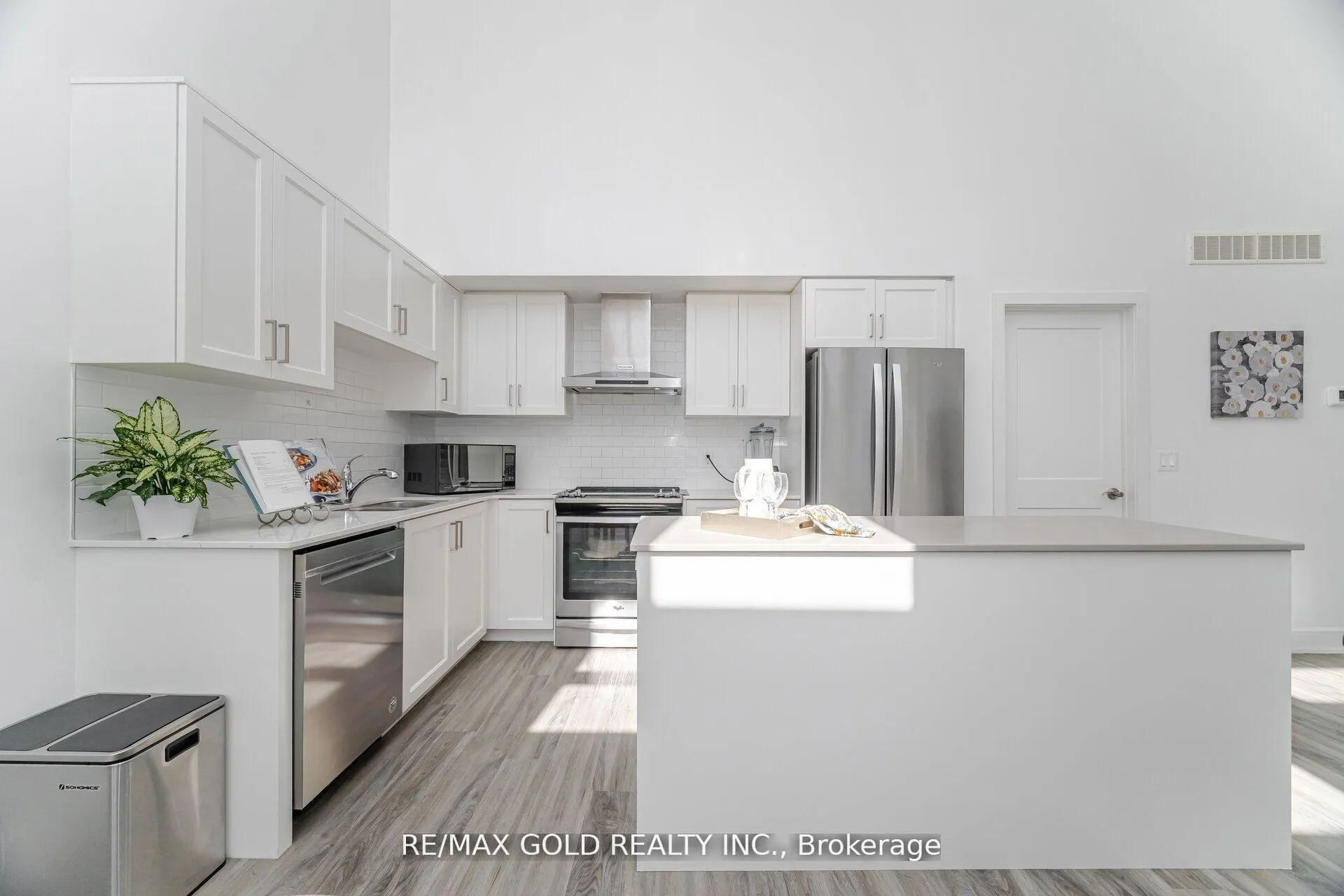 Photo 14 of Unit 1, 110 Fergus Avenue, Kitchener — HOMEH