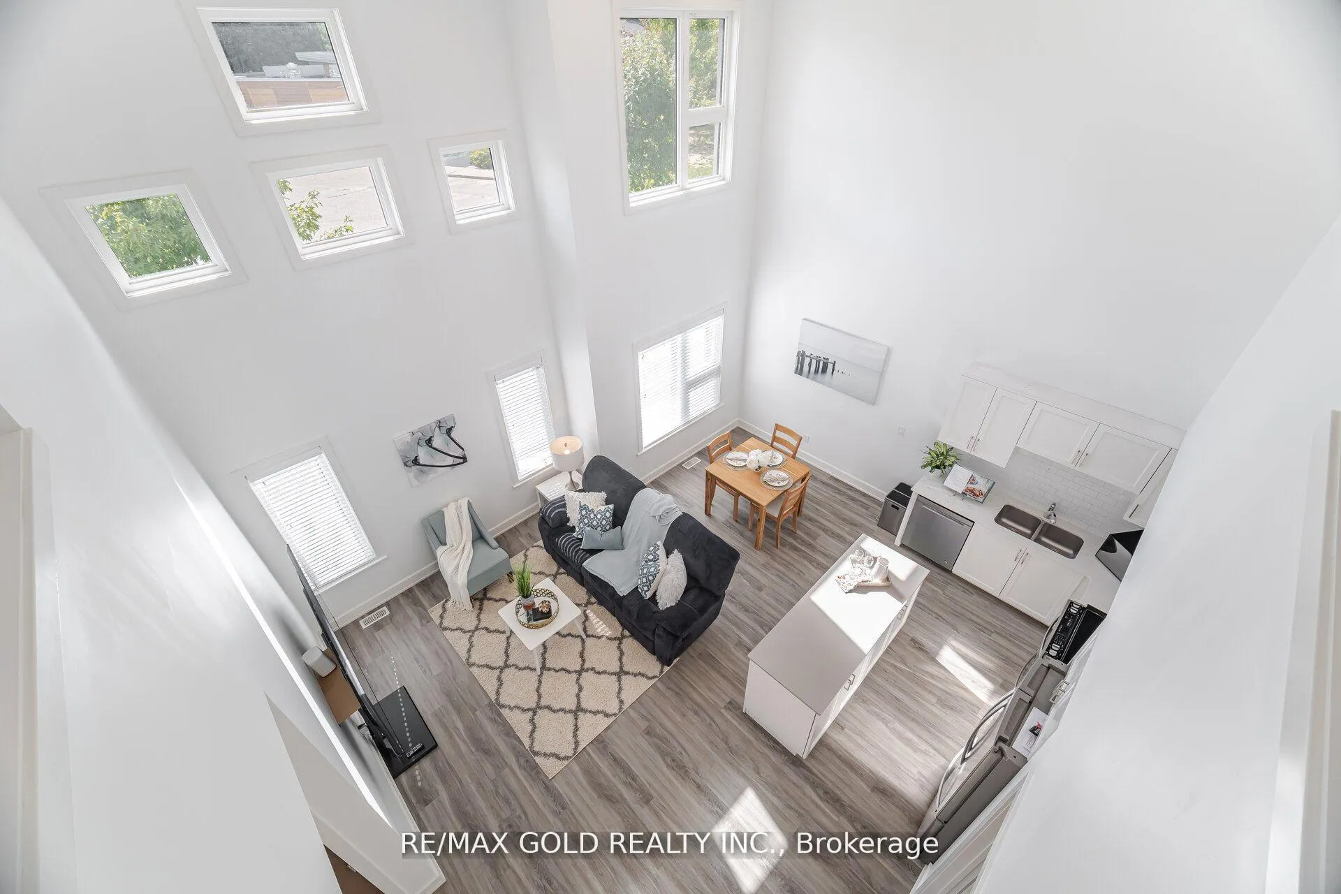 Photo 20 of Unit 1, 110 Fergus Avenue, Kitchener — HOMEH