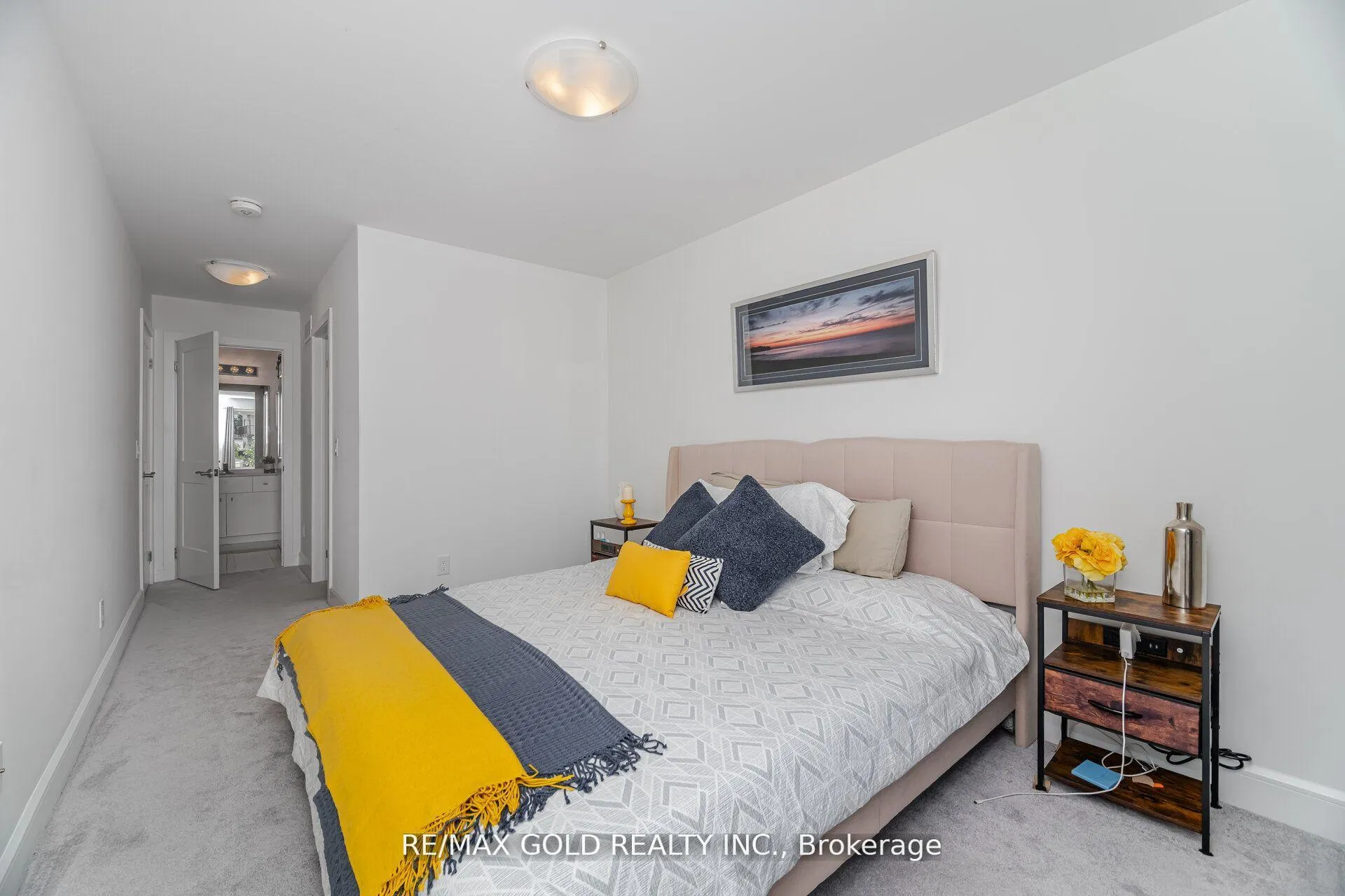 Photo 32 of Unit 1, 110 Fergus Avenue, Kitchener — HOMEH
