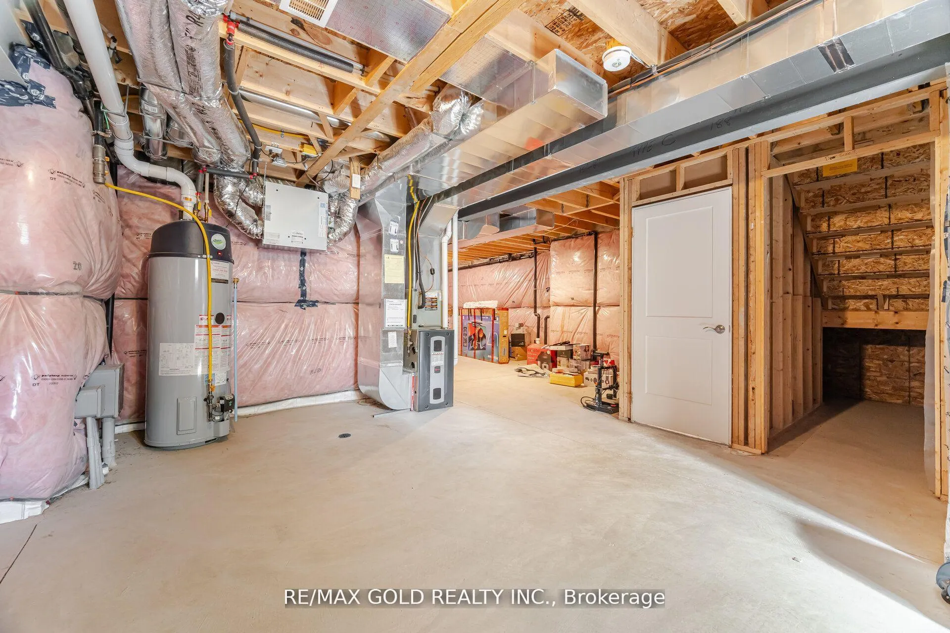 Photo 41 of Unit 1, 110 Fergus Avenue, Kitchener — HOMEH