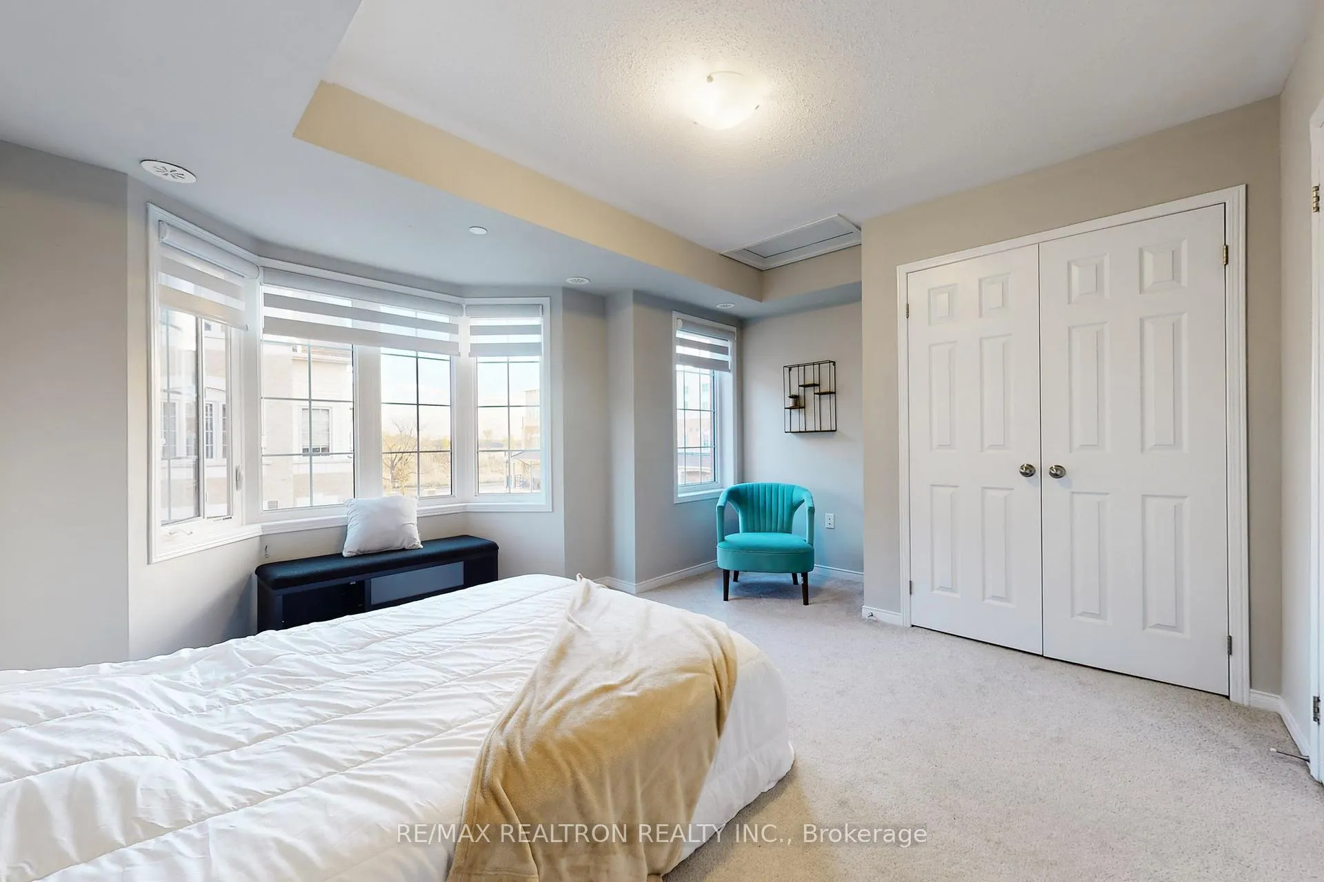 Photo 21 of 49 Filly Path, Oshawa, Windfields — HOMEH