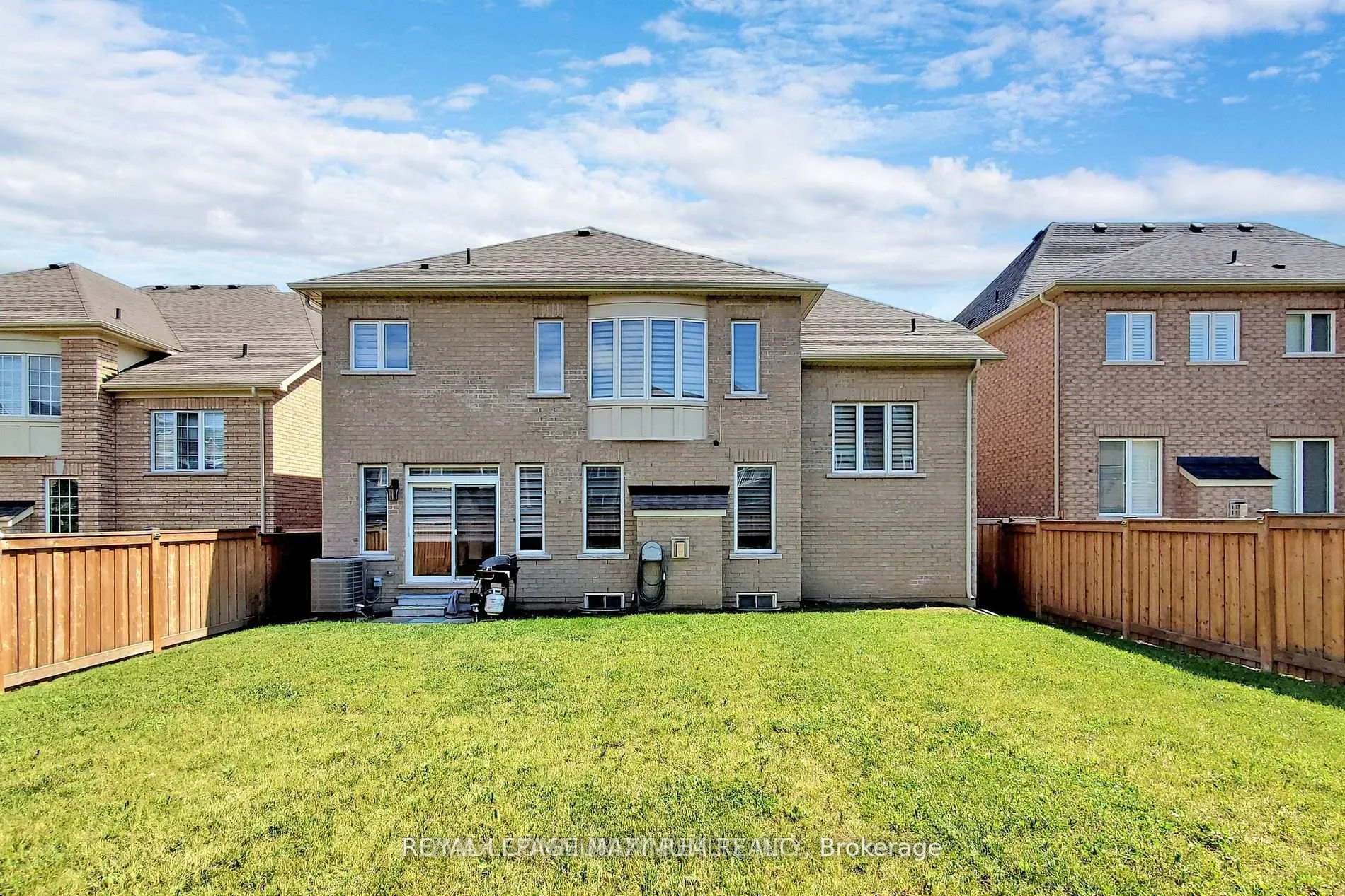 Photo 11 of 4 Flay Court, Innisfil, Cookstown — HOMEH