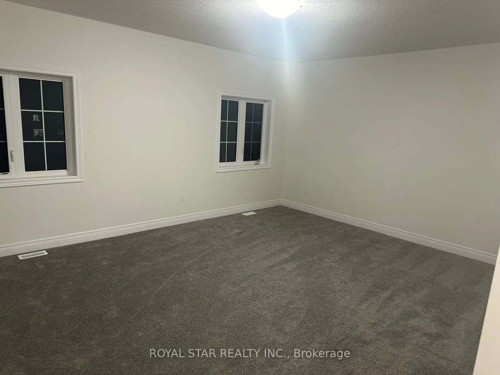 Photo 18 of 42 Keyworth Crescent, Brampton, Sandringham-Wellington North — HOMEH