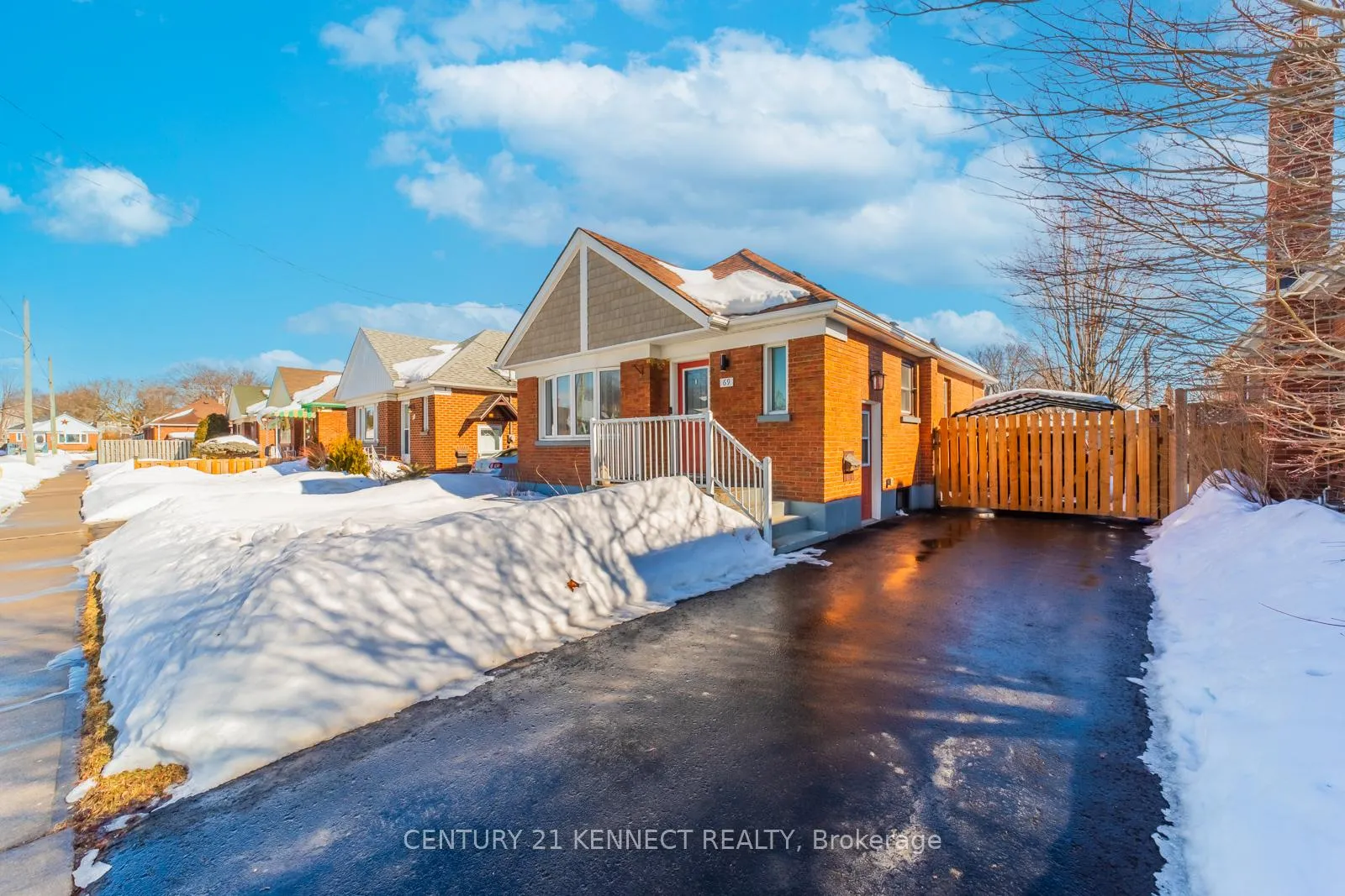 Photo 2 of 69 Chadburn Street, Oshawa, Central — HOMEH