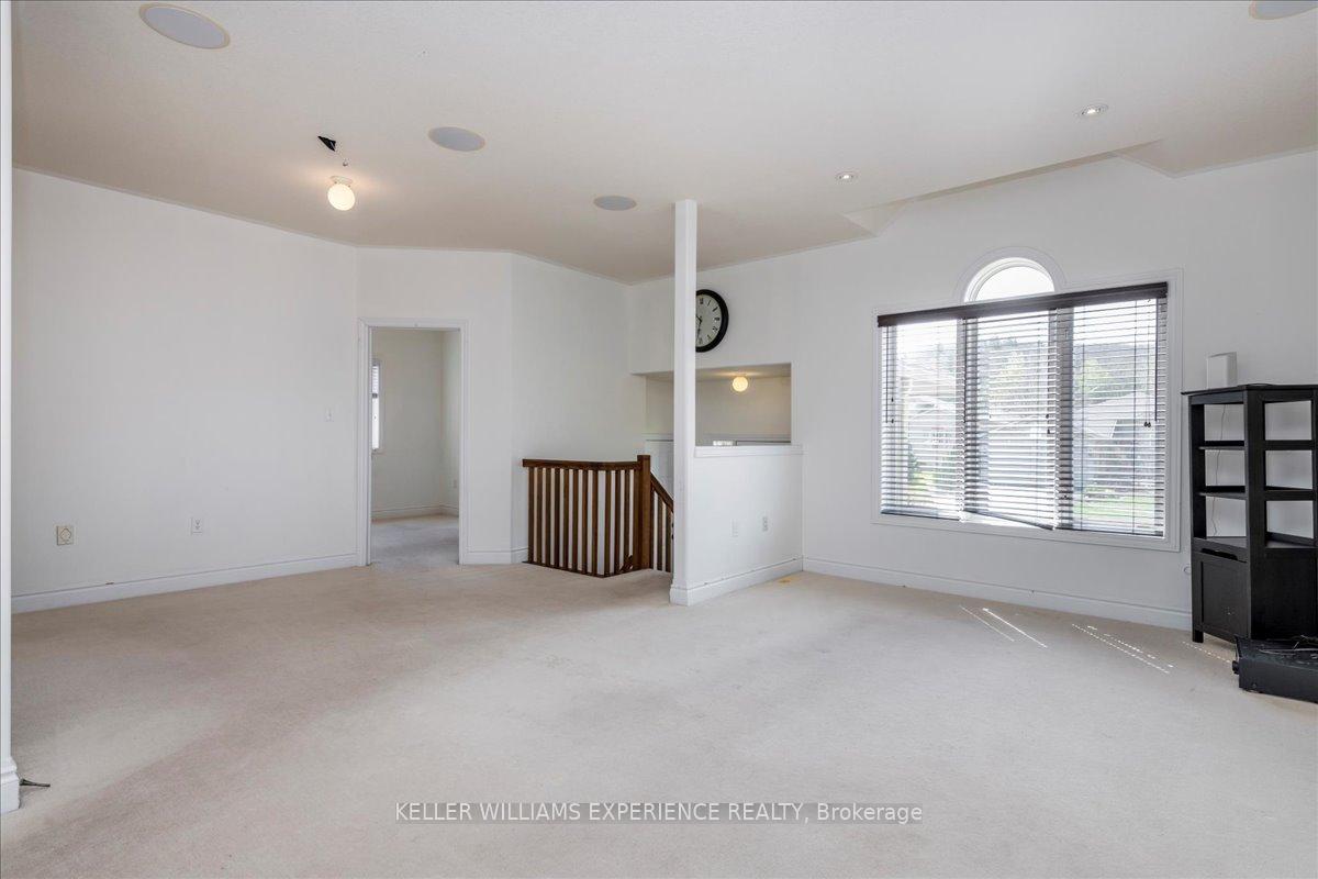 Photo 6 of 33 Primrose Crescent, Barrie, Ardagh — HOMEH