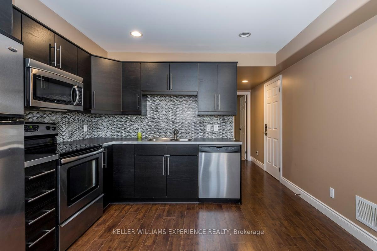 Photo 29 of 33 Primrose Crescent, Barrie, Ardagh — HOMEH