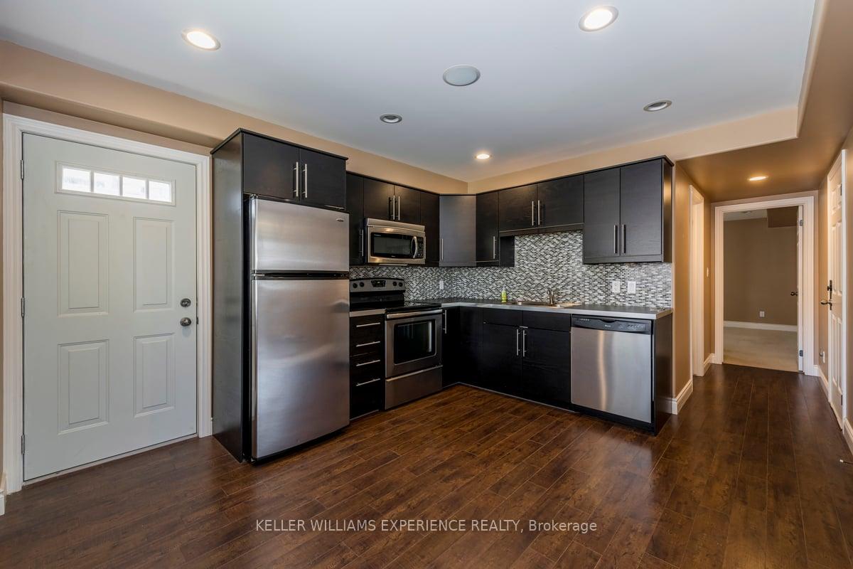 Photo 30 of 33 Primrose Crescent, Barrie, Ardagh — HOMEH