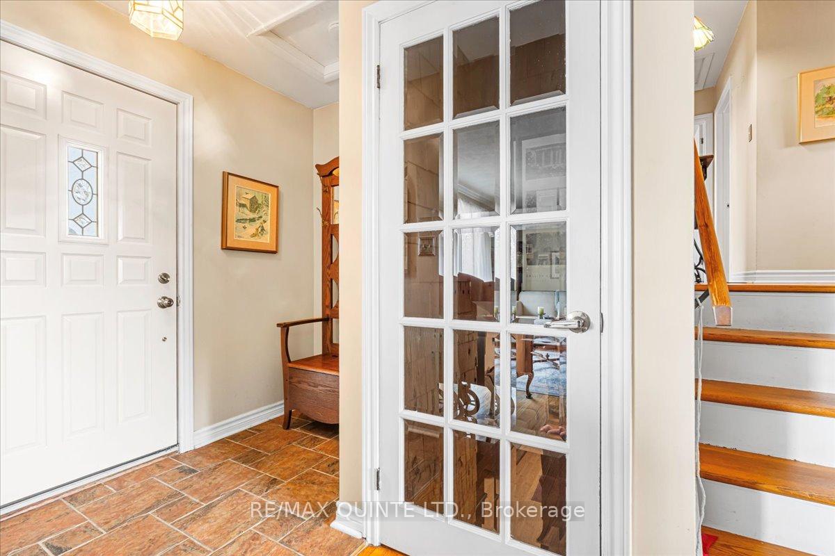 Photo 6 of 48 Maitland Drive, Belleville, Thurlow Ward — HOMEH