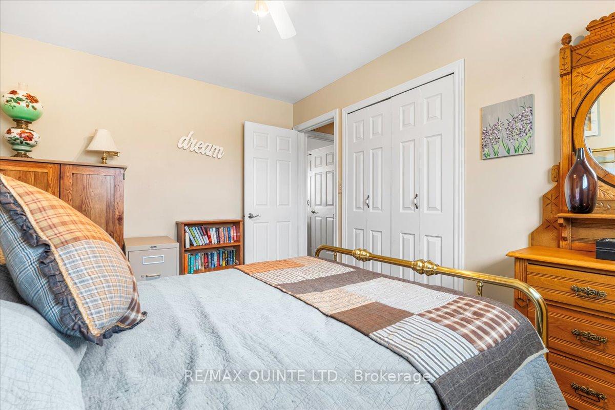 Photo 21 of 48 Maitland Drive, Belleville, Thurlow Ward — HOMEH