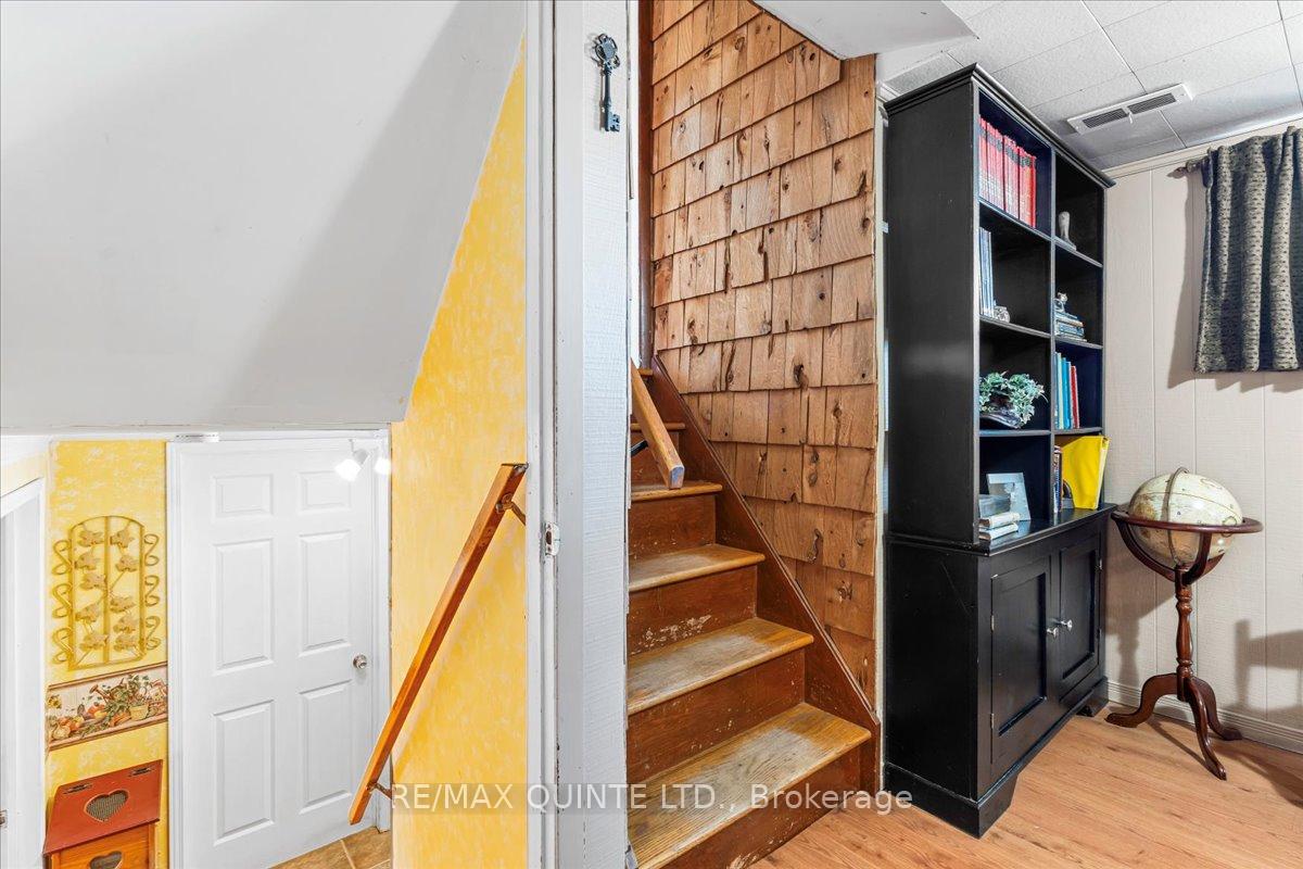 Photo 33 of 48 Maitland Drive, Belleville, Thurlow Ward — HOMEH