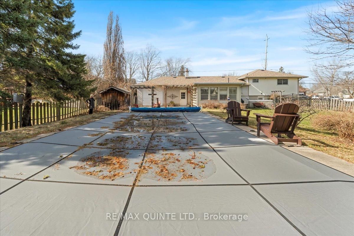 Photo 38 of 48 Maitland Drive, Belleville, Thurlow Ward — HOMEH