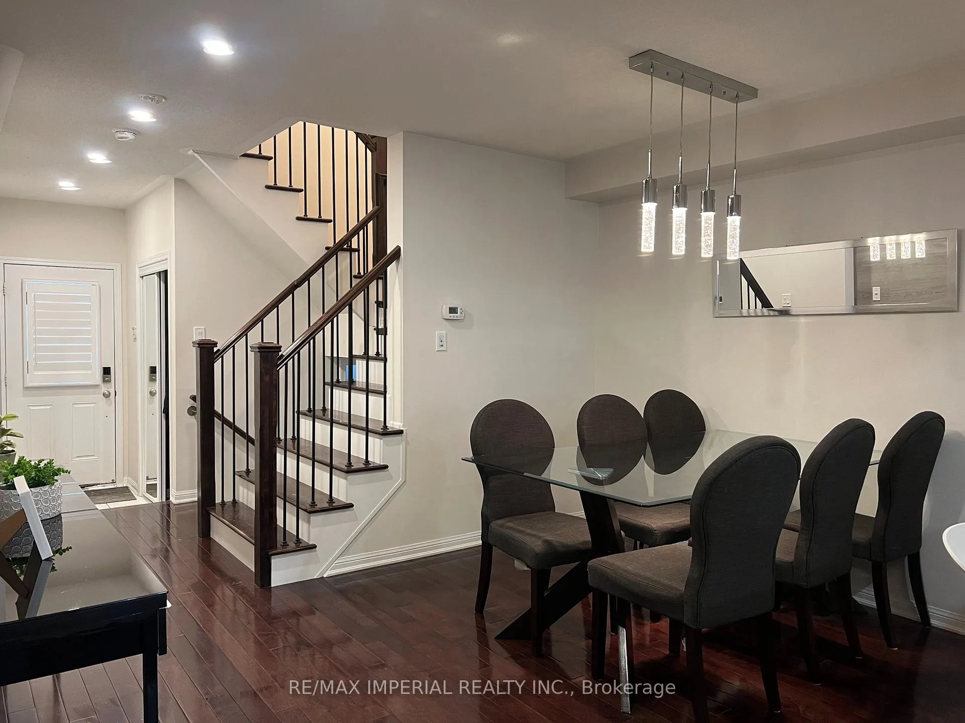Photo 3 of 1871 Liatris Drive, Pickering, Duffin Heights — HOMEH
