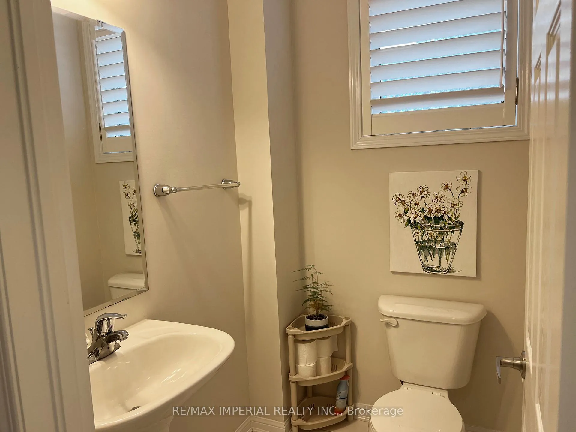 Photo 10 of 1871 Liatris Drive, Pickering, Duffin Heights — HOMEH