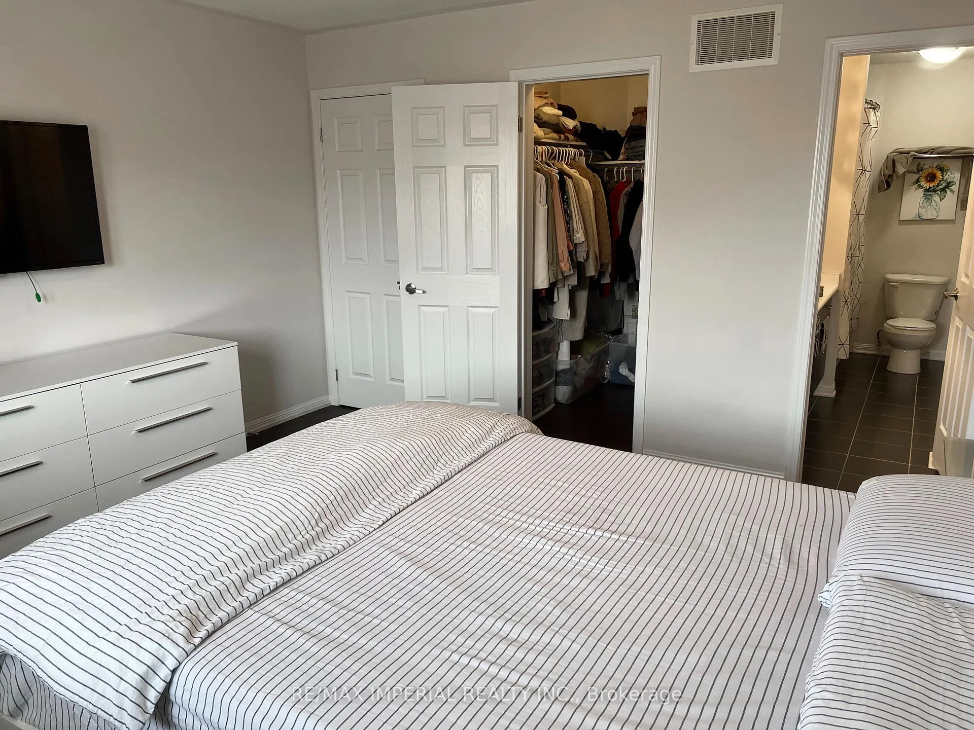 Photo 14 of 1871 Liatris Drive, Pickering, Duffin Heights — HOMEH