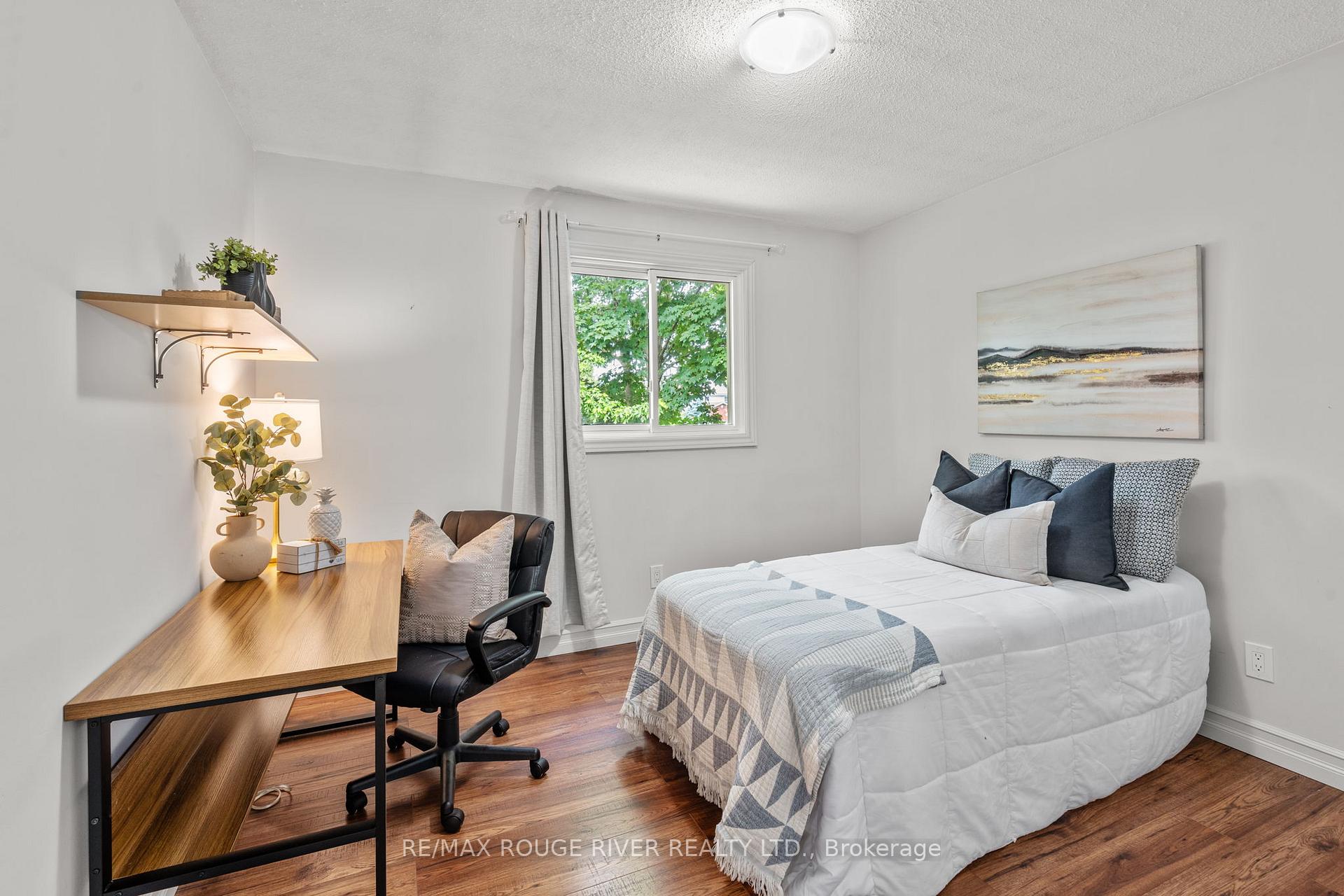 Photo 21 of 41 Peachtree Crescent, Clarington, Bowmanville — HOMEH