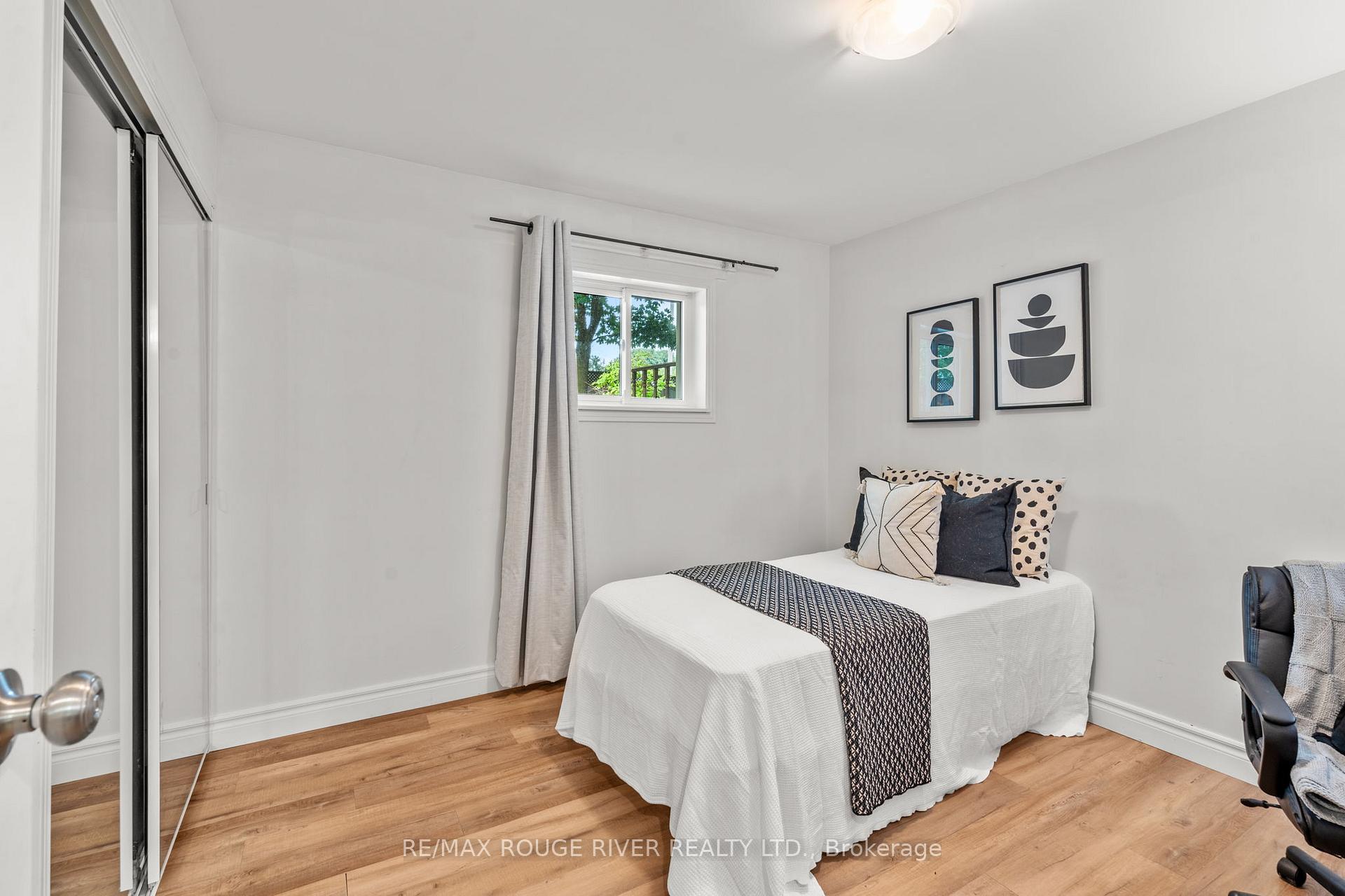 Photo 27 of 41 Peachtree Crescent, Clarington, Bowmanville — HOMEH