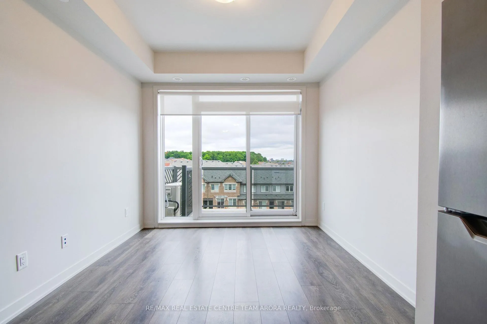 Photo 15 of Unit 417, 58 Sky Harbour Drive, Brampton, Bram West — HOMEH