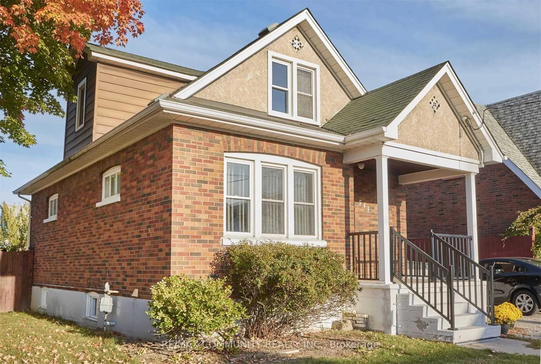 Front of Unit Bsmt, 543 Drew Street