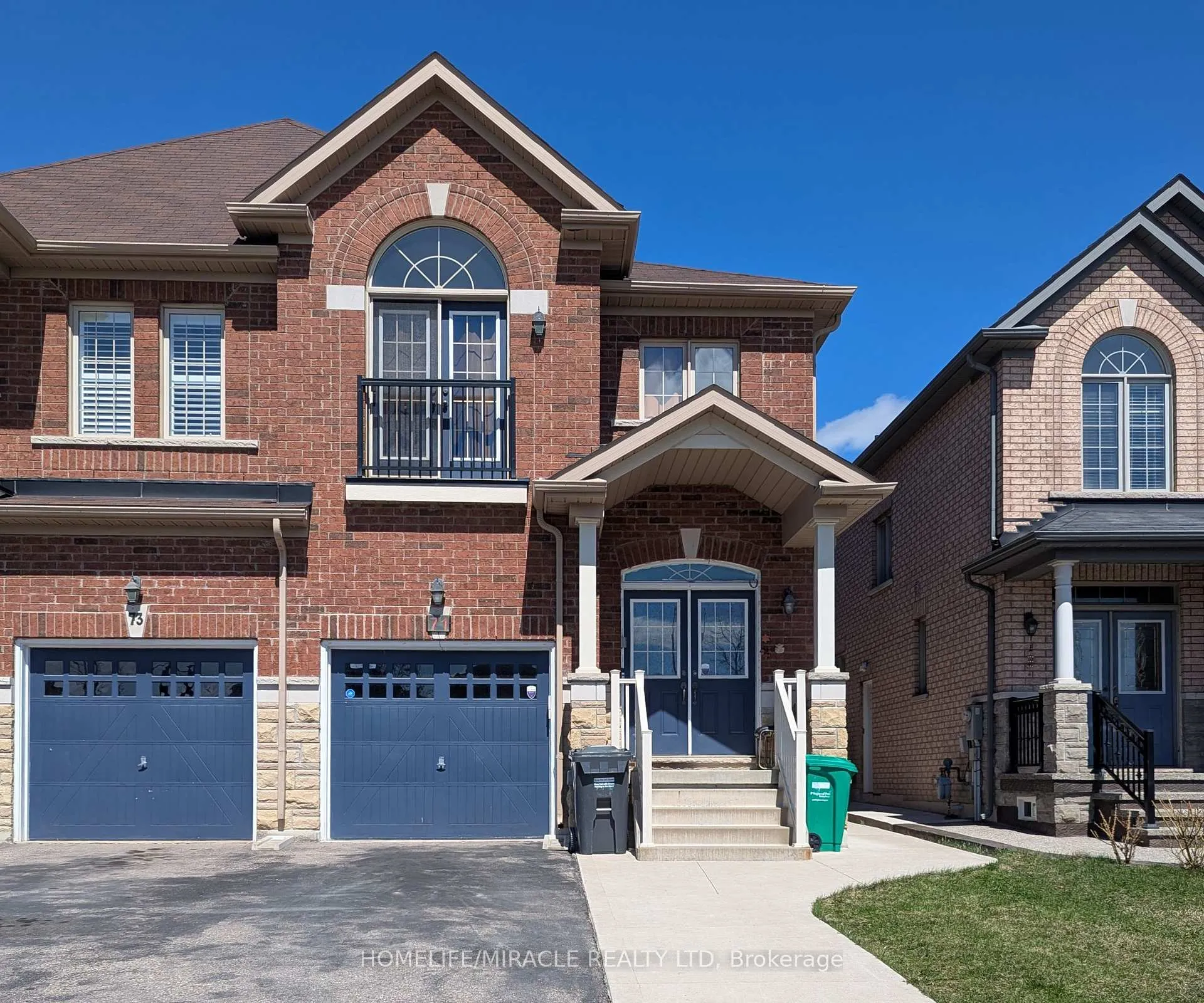 Front of 71 Aspermont Crescent