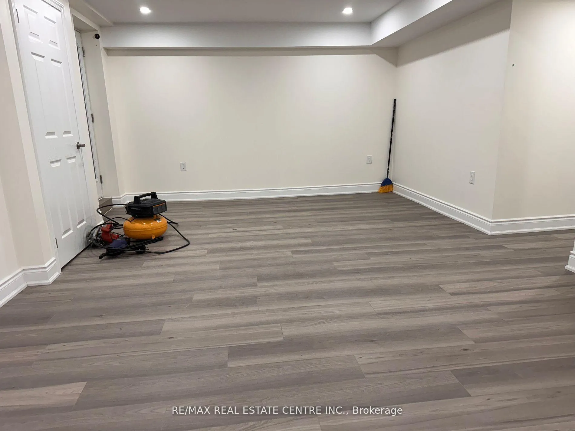 Photo 4 of 25 Parity Road, Brampton, Credit Valley — HOMEH