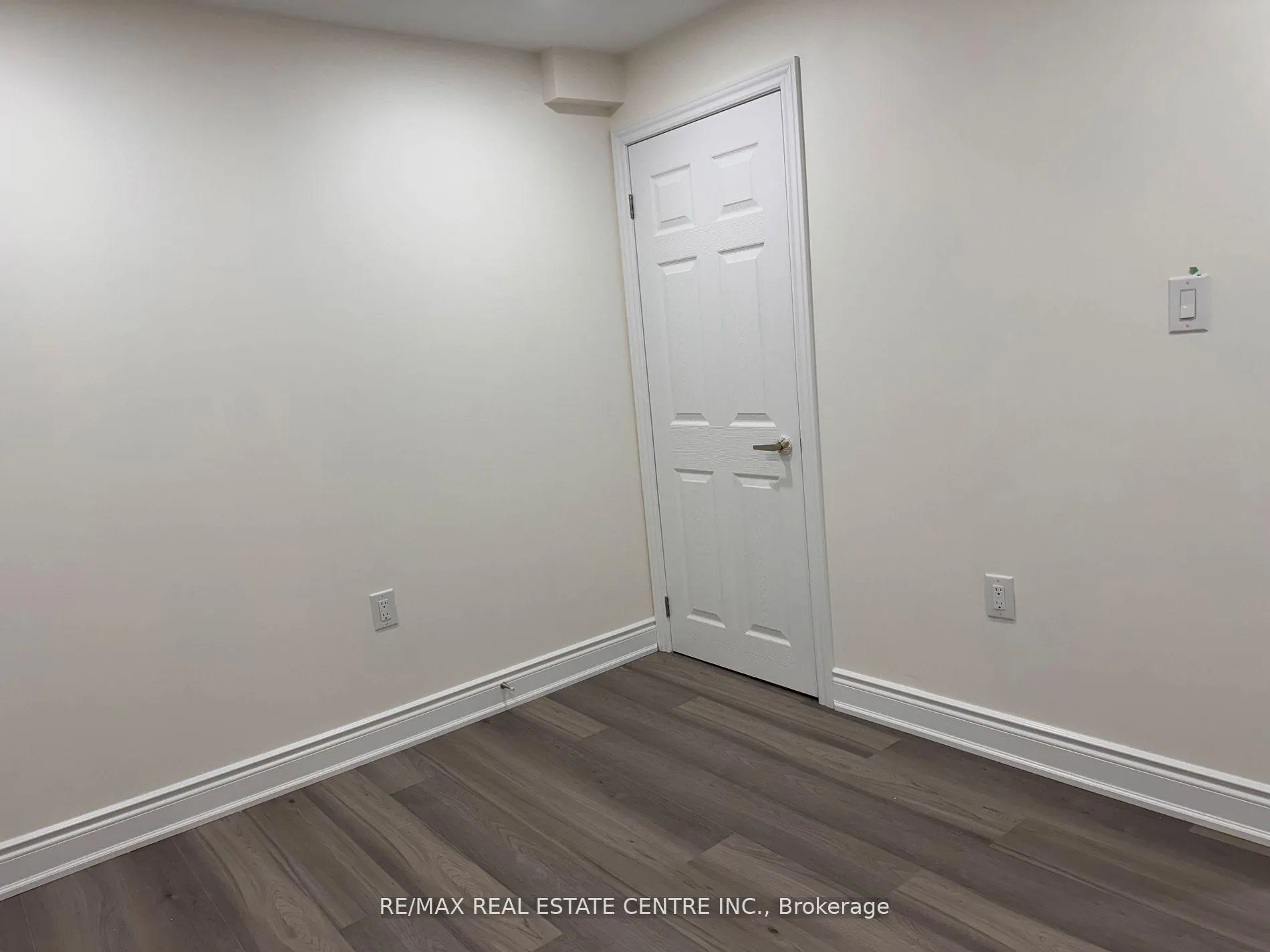 Photo 12 of 25 Parity Road, Brampton, Credit Valley — HOMEH
