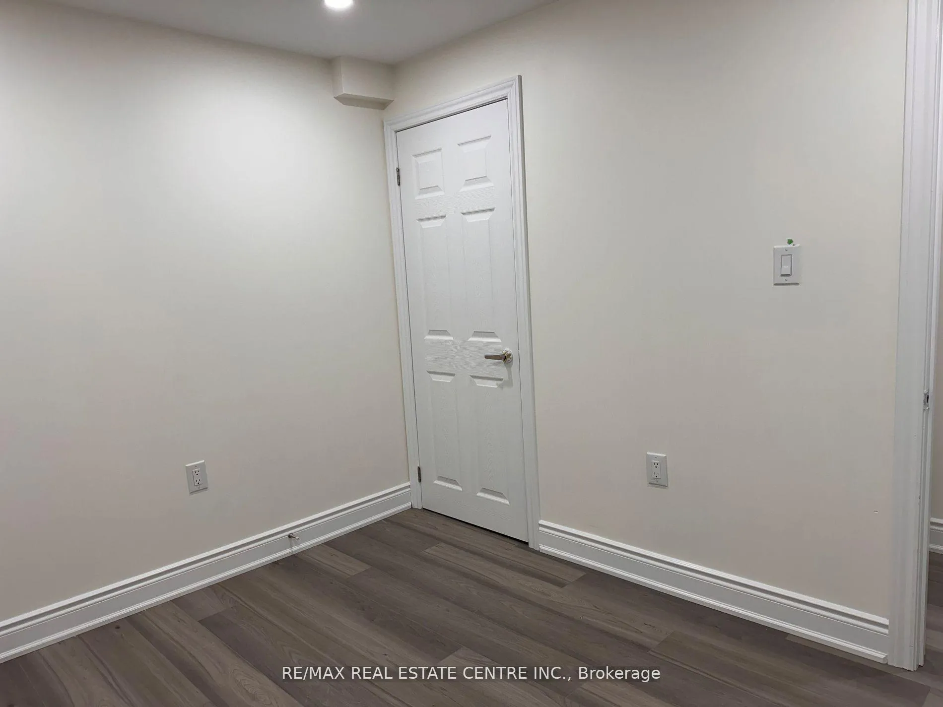 Photo 16 of 25 Parity Road, Brampton, Credit Valley — HOMEH