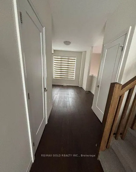 Photo 19 of 8 Pringle Lane, Hamilton, Ancaster — HOMEH