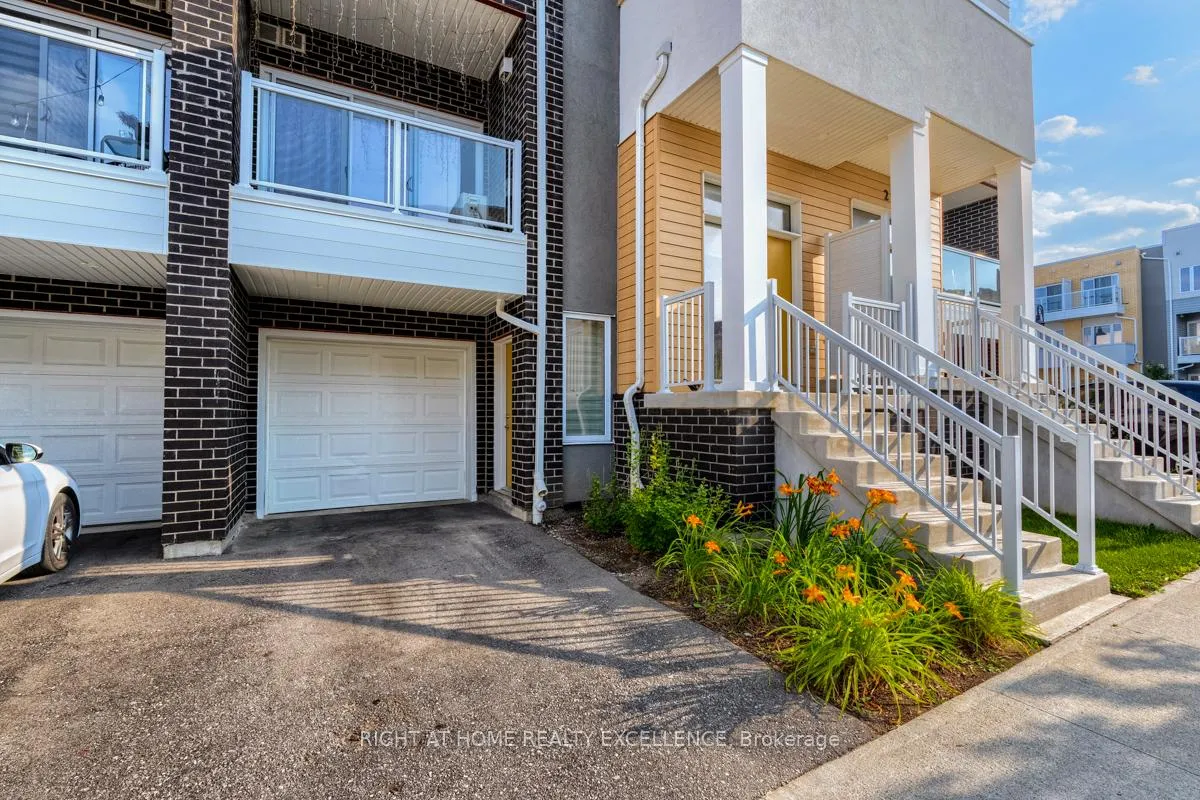 Photo 1 of Unit 4, 4 Visionary Avenue, Kitchener, Rosenburg — HOMEH