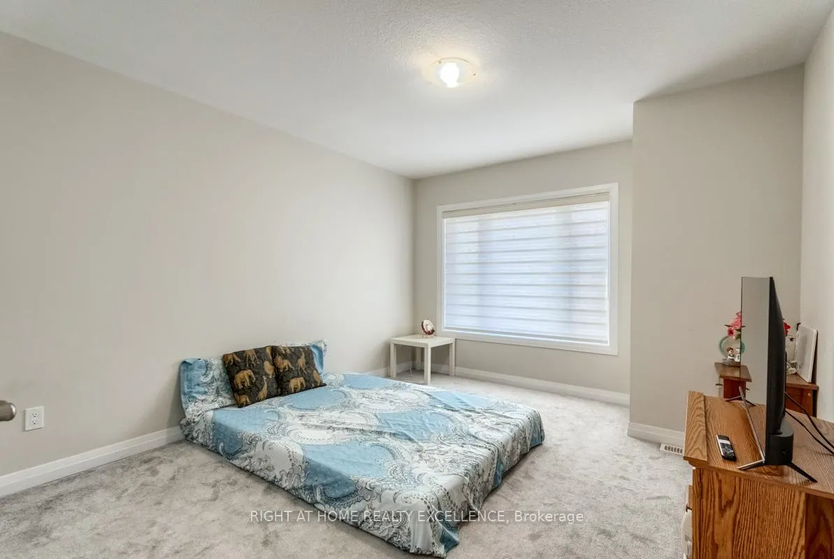 Photo 11 of Unit 4, 4 Visionary Avenue, Kitchener, Rosenburg — HOMEH