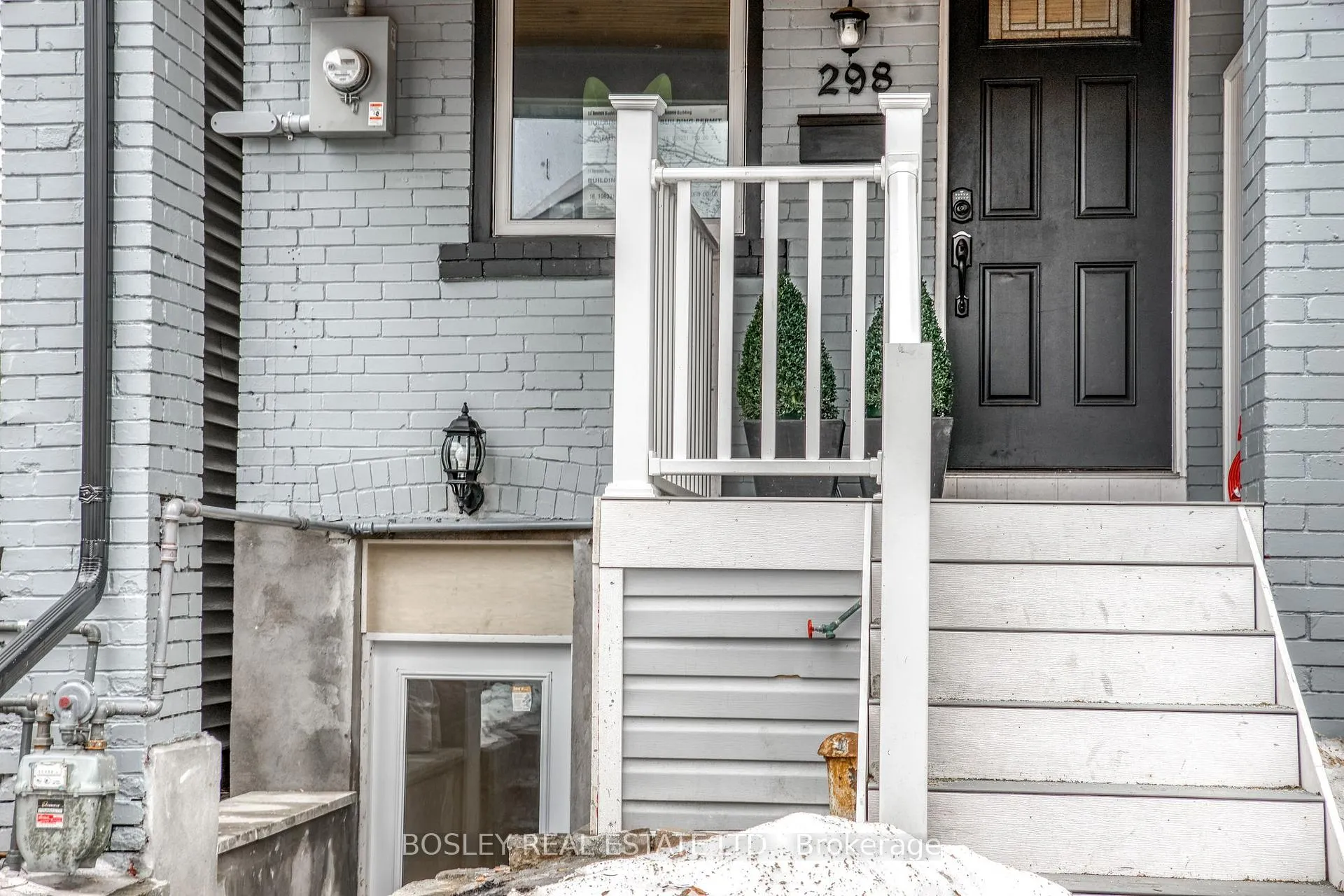 Photo 2 of 298 Rhodes Avenue, Toronto, Greenwood-Coxwell — HOMEH