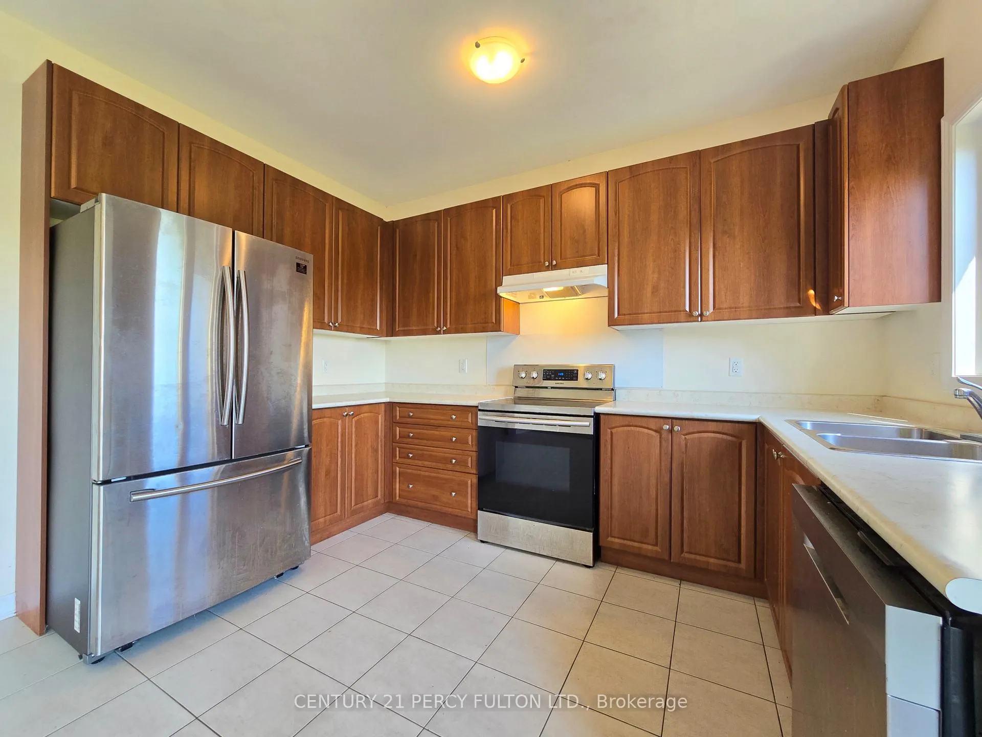 Photo 7 of 124 Terry Clayton Avenue, Brock, Beaverton — HOMEH