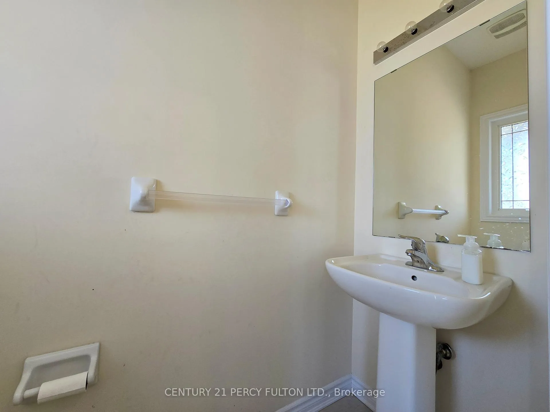 Photo 25 of 124 Terry Clayton Avenue, Brock, Beaverton — HOMEH