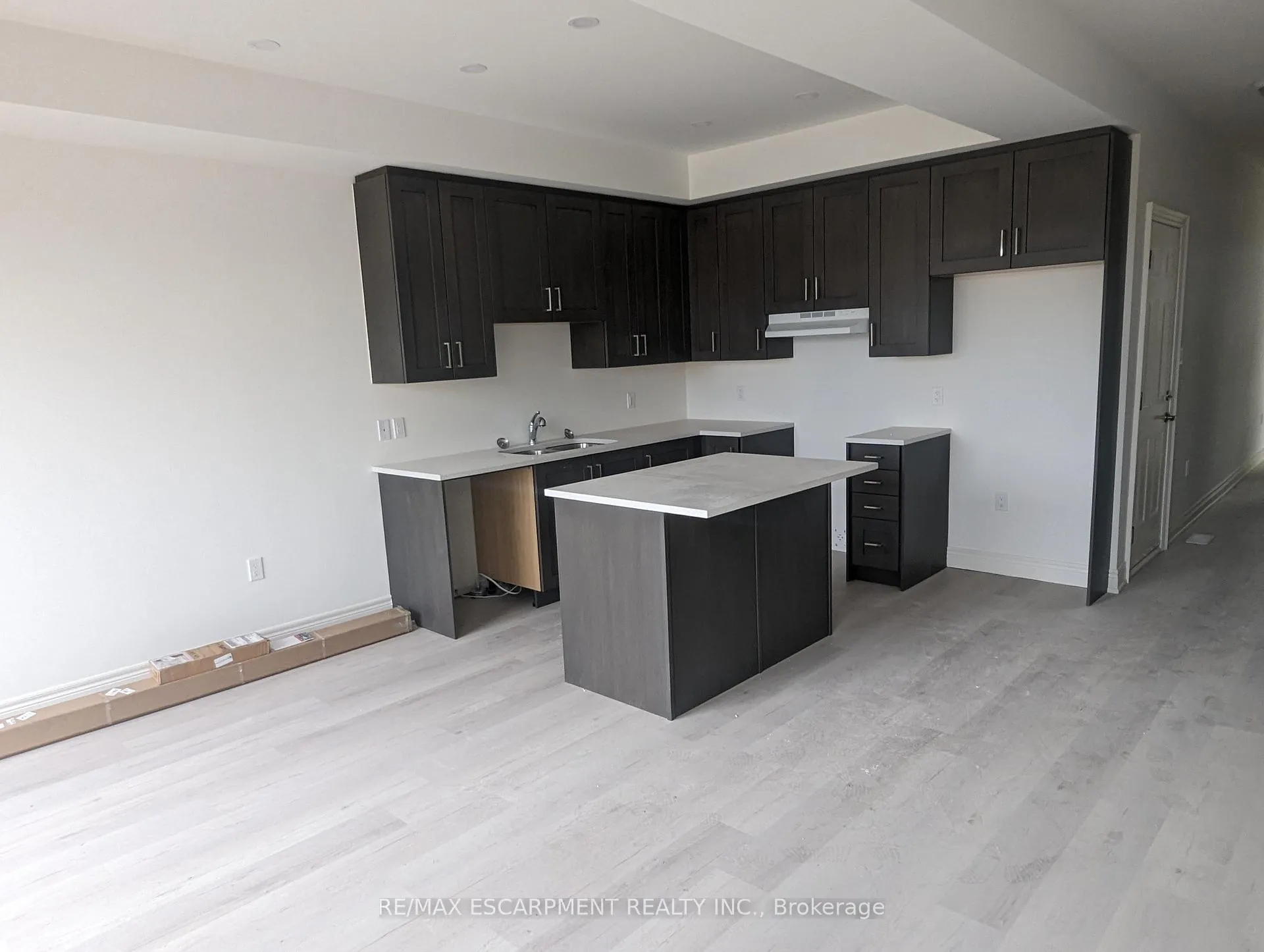 Photo 3 of Unit 3, 166 Mount Albion Road, Hamilton, Red Hill — HOMEH