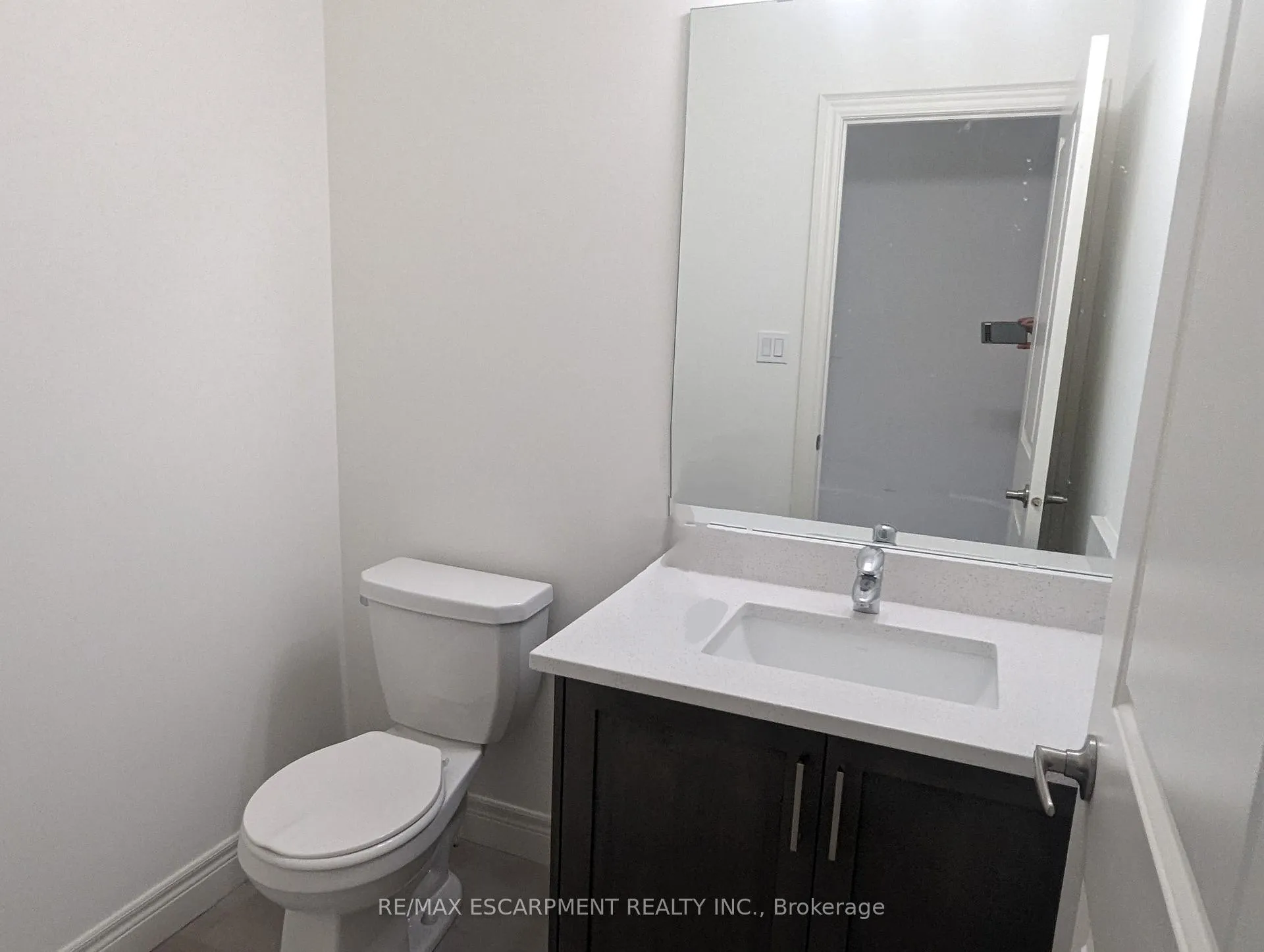 Photo 7 of Unit 3, 166 Mount Albion Road, Hamilton, Red Hill — HOMEH