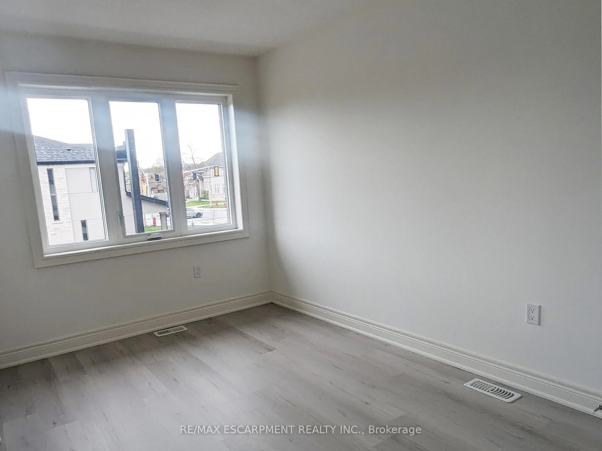 Photo 8 of Unit 3, 166 Mount Albion Road, Hamilton, Red Hill — HOMEH