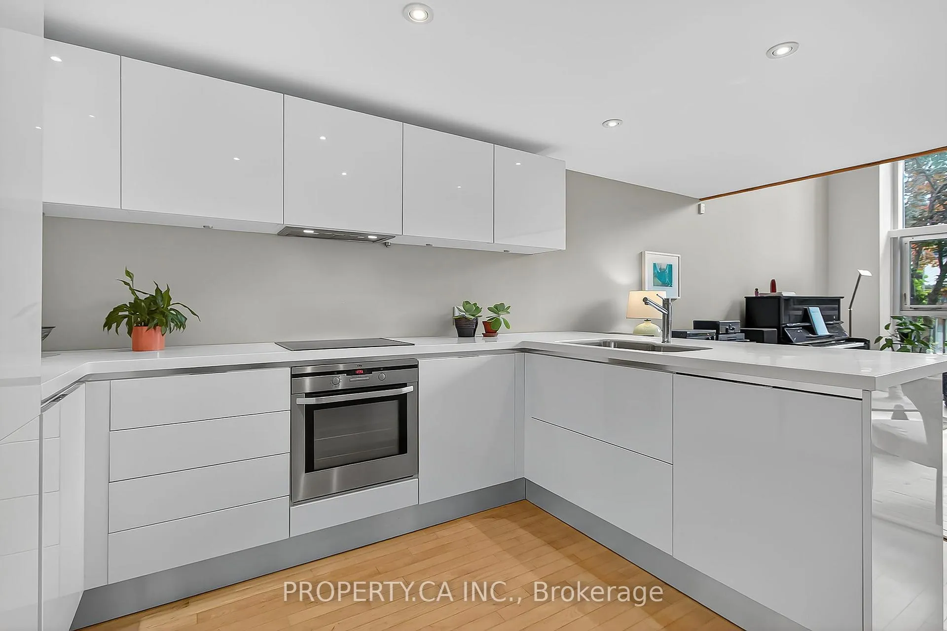 Photo 17 of Unit 110, 5 Father David Bauer Drive, Waterloo — HOMEH