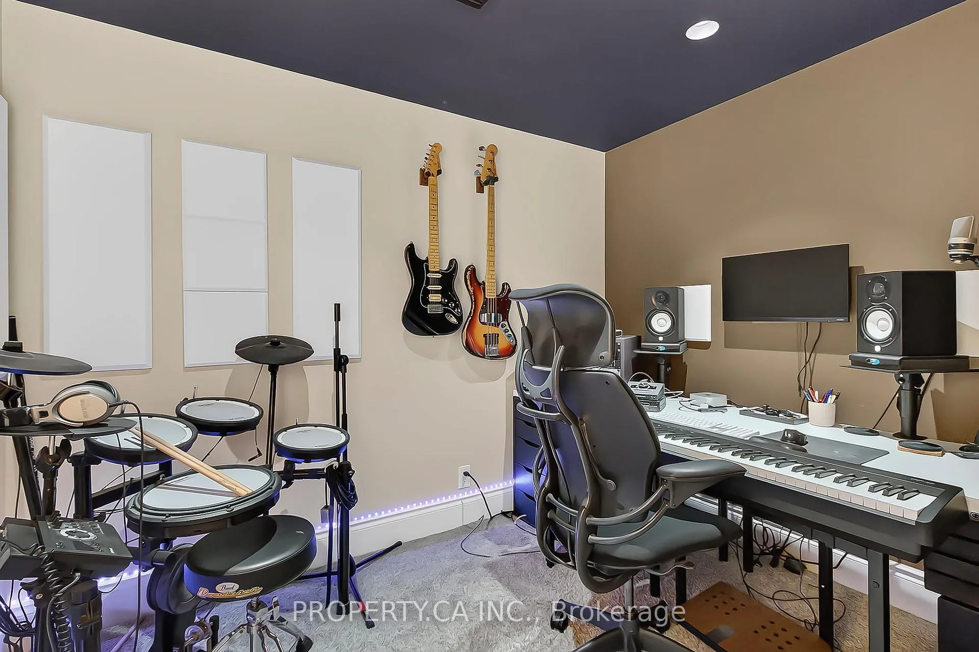 Photo 22 of Unit 110, 5 Father David Bauer Drive, Waterloo — HOMEH
